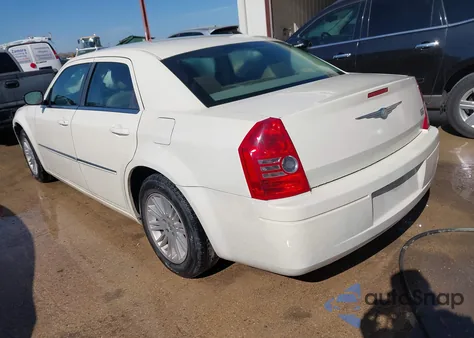 2009 Chrysler 300 Lx from USA, damaged, VIN 2C3KA43D49H598389